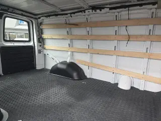 GMC Savana 2024 2500 3dr Cargo Van