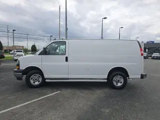 GMC Savana 2024 2500 3dr Cargo Van
