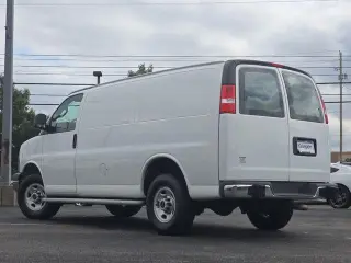 GMC Savana 2024 2500 3dr Cargo Van