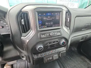 Chevrolet Silverado 1500 2025 4x4 Custom 4dr Crew Cab 5.8 ft. SB