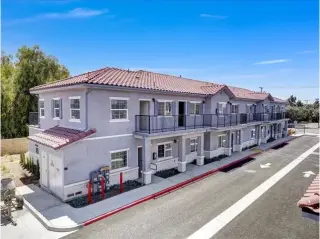 Hemlock Gardens Apartment Home