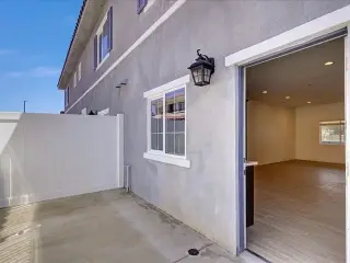 Hemlock Gardens Apartment Home