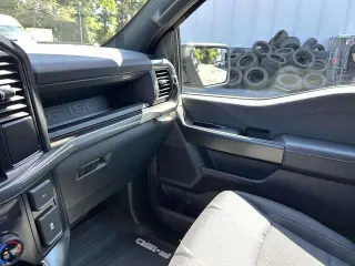 Ford F-150 2026 4x4 STX 4p SuperCrew 5.5 pies SB