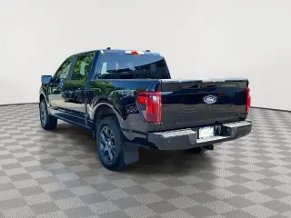 Ford F-150 2026 4x4 STX 4p SuperCrew 5.5 pies SB