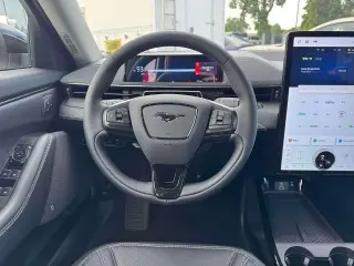 Ford Mustang Mach-E 2025 AWD Premium SUV 4p.