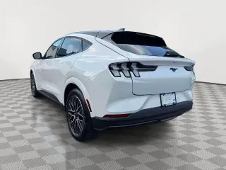 Ford Mustang Mach-E 2025 AWD Premium SUV 4p.