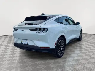 Ford Mustang Mach-E 2025 AWD Premium SUV 4p.