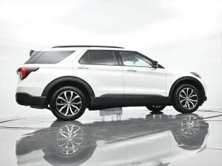 Ford Explorer 2025 AWD ST-Line 4p SUV