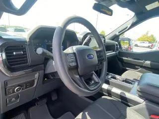 Ford F-150 2026 4x4 STX 4p SuperCrew 5.5 ft. SB