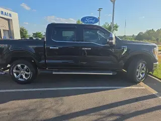 Ford F-150 2023 4x4 XLT 4p SuperCrew 6.5 ft. SB