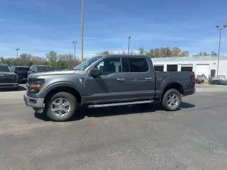 Ford F-150 2025 4x4 XLT 4p SuperCrew 5.5 pies SB