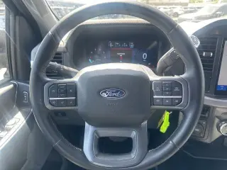 Ford F-150 2025 4x4 XLT 4p SuperCrew 5.5 pies SB