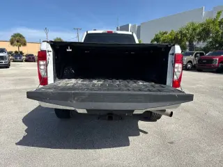 Ford F-350 Super Duty 2021 4x4 XL 4dr Crew Cab 6.8 ft. SB SRW Pickup