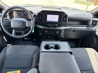 Ford F-150 2023 4x4 XL 4dr SuperCrew 5.5 ft. SB