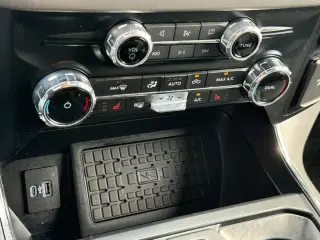 Ford F-150 2024 4x4 XLT 4p. SuperCrew 5.5 ft. CB