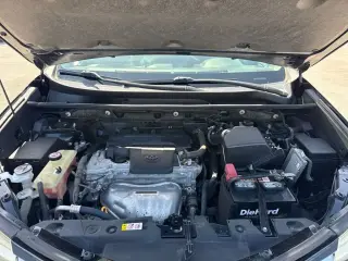 Toyota RAV4 2018 LE 4p SUV