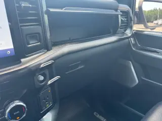 Ford F-150 2023 4x4 Lariat 4p SuperCrew 5.5 ft. SB