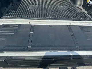 Ford F-150 2023 4x4 Lariat 4p SuperCrew 5.5 ft. SB
