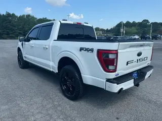 Ford F-150 2023 4x4 Lariat 4p SuperCrew 5.5 ft. SB