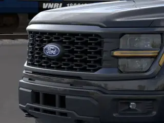 Ford F-150 2025 4x4 STX 4p SuperCrew 5.5 ft. SB