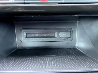 Volkswagen Atlas 2023 AWD V6 SEL Premium R-Line 4Motion 4p SUV