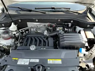 Volkswagen Atlas 2023 AWD V6 SEL Premium R-Line 4Motion 4p SUV