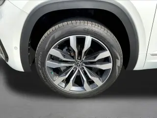Volkswagen Atlas 2023 AWD V6 SEL Premium R-Line 4Motion 4p SUV