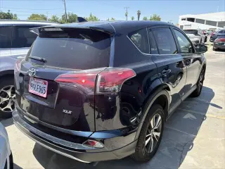 Toyota RAV4 2018 XLE 4p SUV