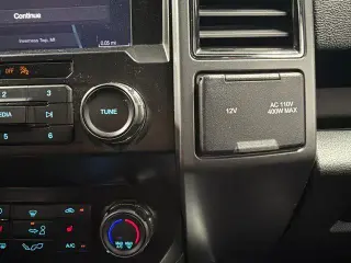 Ford F-150 2019 4x4 XLT 4p SuperCrew 5.5 ft. SB