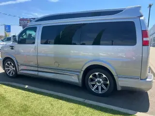GMC Savana 2016 2500 3dr Carrocería con 1WT