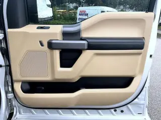 Ford F-150 2019 4x4 XLT 4dr SuperCrew 5.5 ft. SB