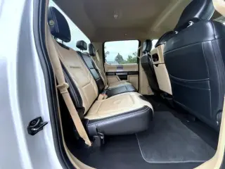 Ford F-150 2019 4x4 XLT 4dr SuperCrew 5.5 ft. SB