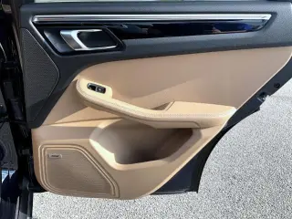 Porsche Macan 2019 AWD S 4p SUV