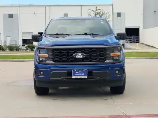 Ford F-150 2025 4x2 STX 4p SuperCrew 5.5 ft. SB