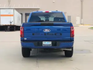 Ford F-150 2025 4x2 STX 4p SuperCrew 5.5 ft. SB