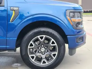 Ford F-150 2025 4x2 STX 4p SuperCrew 5.5 ft. SB