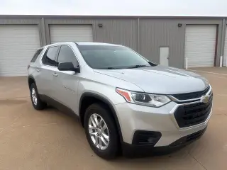 Chevrolet Traverse 2020 LS 4p SUV con 1LS