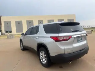 Chevrolet Traverse 2020 LS 4p SUV con 1LS