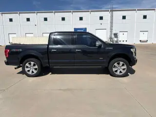 Ford F-150 2015 4x4 Platinum 4dr SuperCrew 5.5 ft. SB