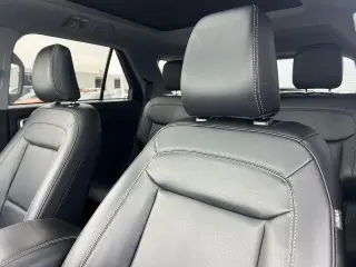 Ford Explorer 2023 AWD XLT SUV 4p.