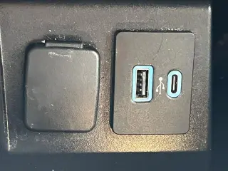 Ford Explorer 2023 AWD XLT SUV 4p.