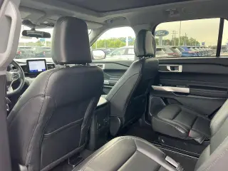 Ford Explorer 2023 AWD XLT SUV 4p.