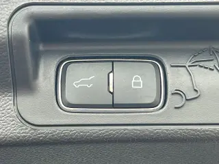 Ford Explorer 2023 AWD XLT SUV 4p.