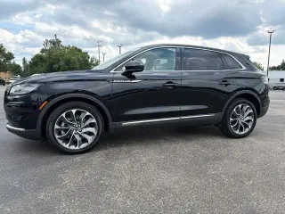 Lincoln Nautilus 2023 AWD Reserve 4dr SUV