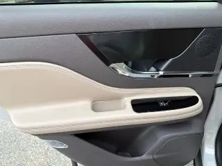 Lincoln Corsair 2023 Estándar 4p SUV