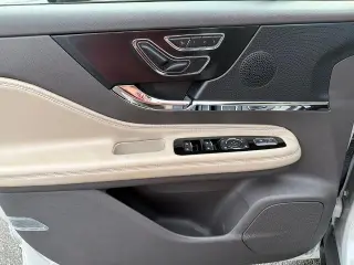 Lincoln Corsair 2023 Estándar 4p SUV
