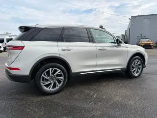 Lincoln Corsair 2023 Estándar 4p SUV