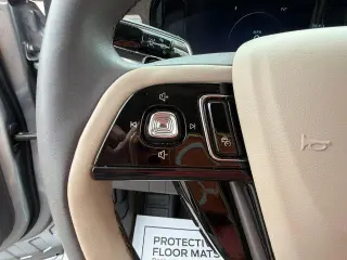Lincoln Corsair 2023 AWD Standard 4p SUV