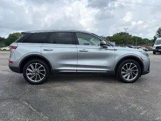 Lincoln Corsair 2023 AWD Standard 4p SUV