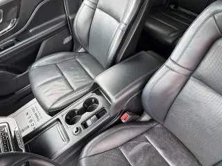 Lincoln Corsair 2023 AWD Reserve 4p SUV